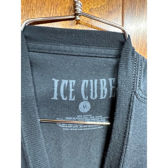 Men’s Medium Ice Cube Peace Sign Graphic Tee T-Shirt Gangsta Rapper NWA - Picture 3 of 6